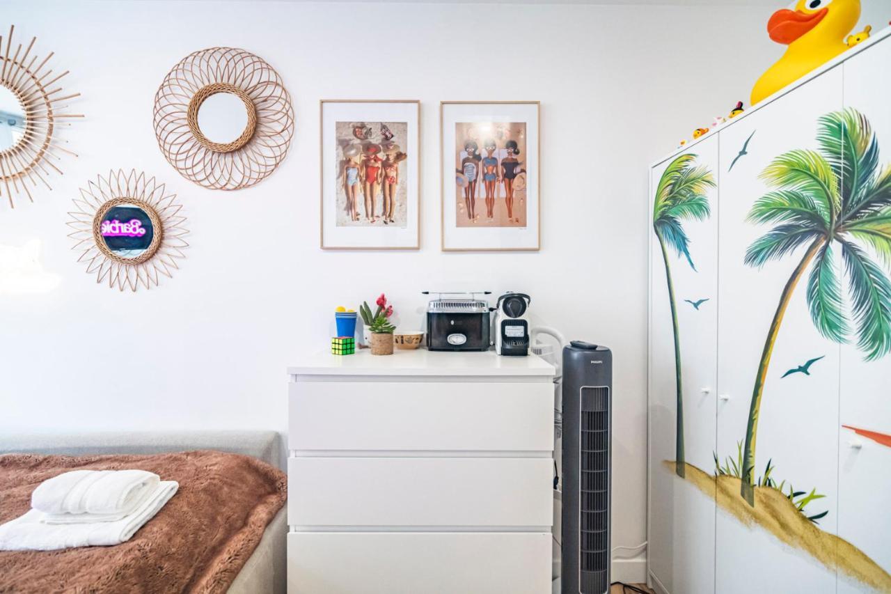 Explorereims - Malibu Beachhouse Proche Gare Et Centre Ngoại thất bức ảnh
